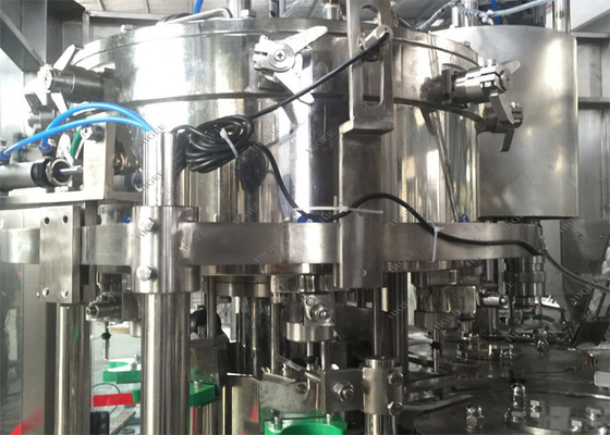 China capacidad de la máquina 5000 BPH del llenador de la botella de presión contraria de la cerveza de 330ml /350ml/500ml proveedor